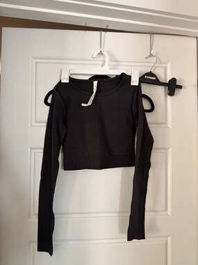 Lululemon Ebb to Street Long Sleeve Ribbed Cropped Shirt in Black